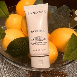 Lancôme UV Expert Aquagel Defense 1.0 Oz. SPF 50 NWT Fresh March 2025